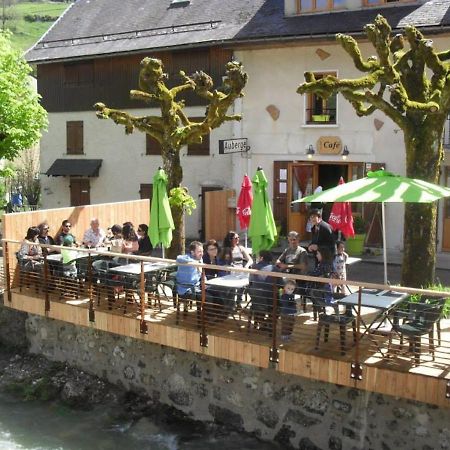 Gite Auberge L'Herbe Tendre Saint-Pierre-d'Entremont  Экстерьер фото