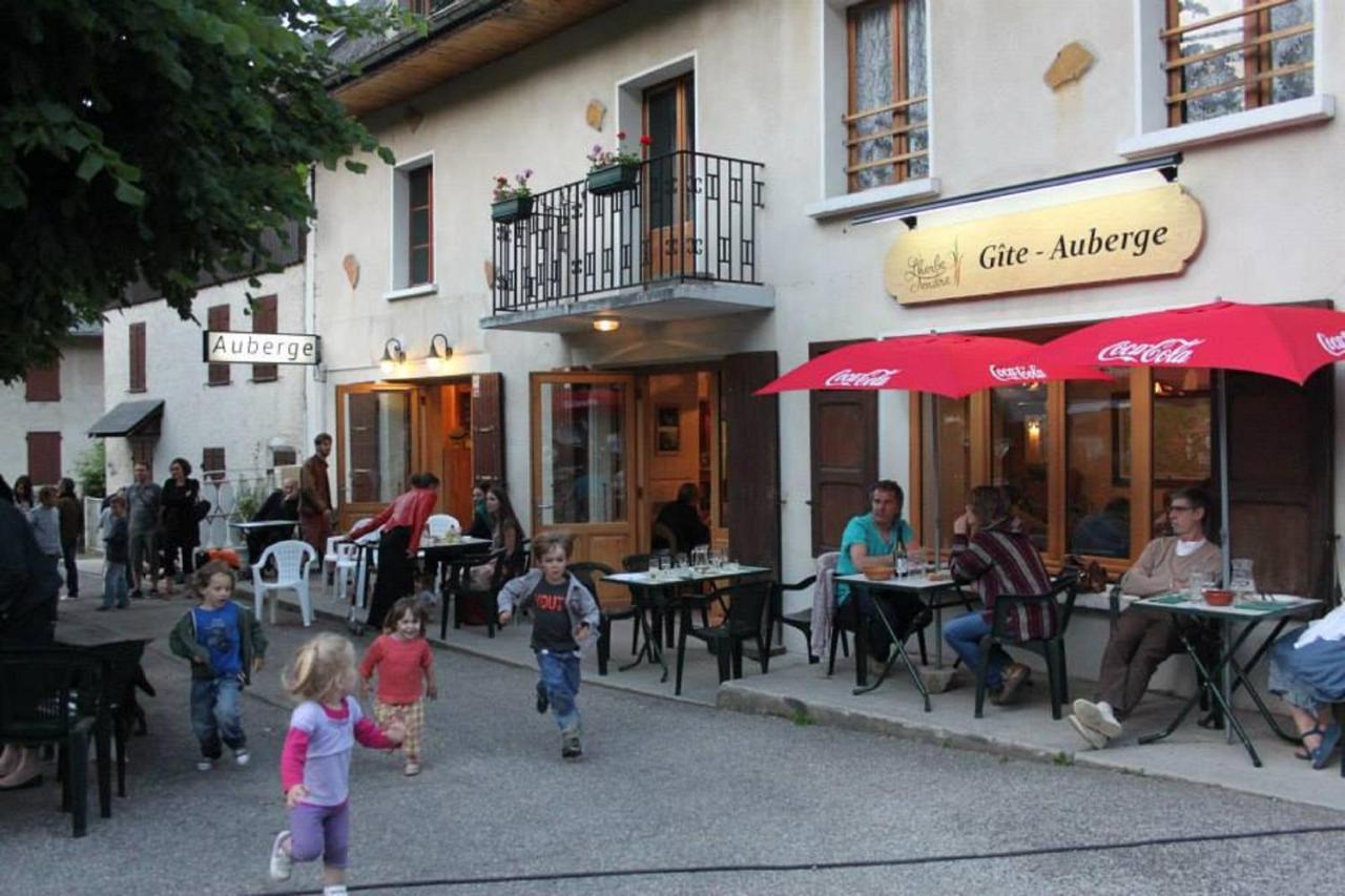 Gite Auberge L'Herbe Tendre Saint-Pierre-d'Entremont  Экстерьер фото